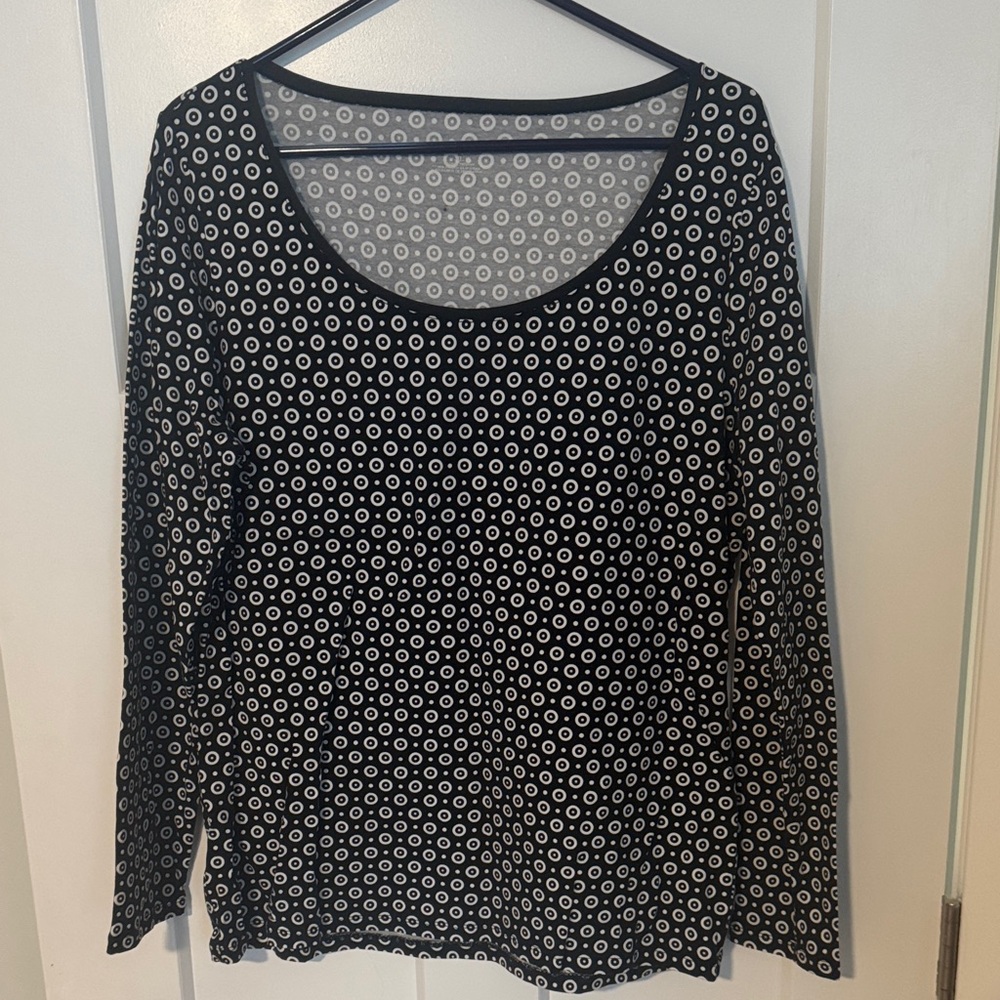 Ann Taylor Factory Black and White Patterned Long Sleeve Top